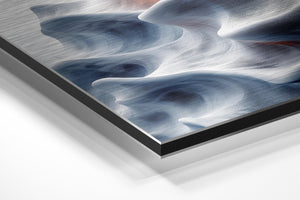 Monochrome Spiral Motion