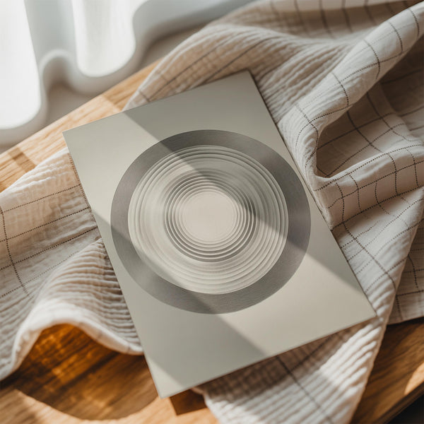 Concentric Light Waves