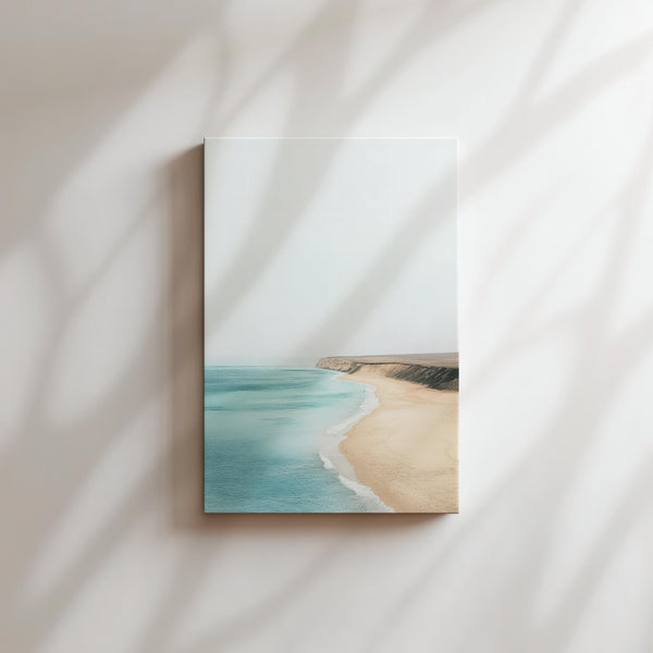 Tranquil Coastal Horizon