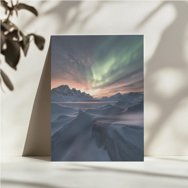 Aurora Snowy Expanse